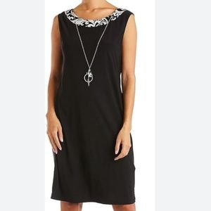 R&M Richards Womens Textured Neckline Shift Dress Necklace Not Included VGC